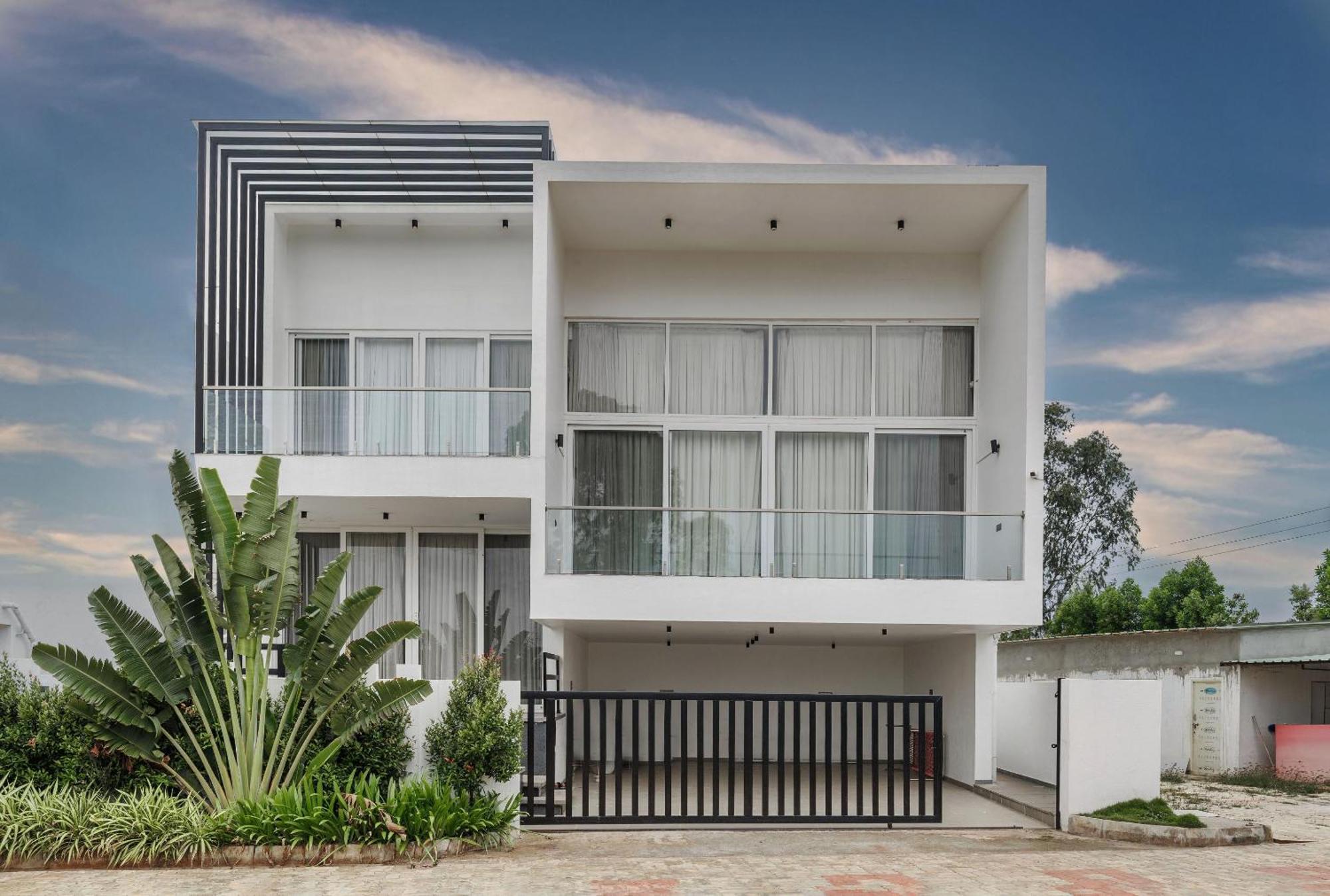 Celestial Sapphire Villa Pvt Pool Veg Food 4Bhk Dod Ballapur Exterior photo